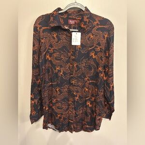 NWT women’s Avani del amour buttoned down dragon patterned top size S